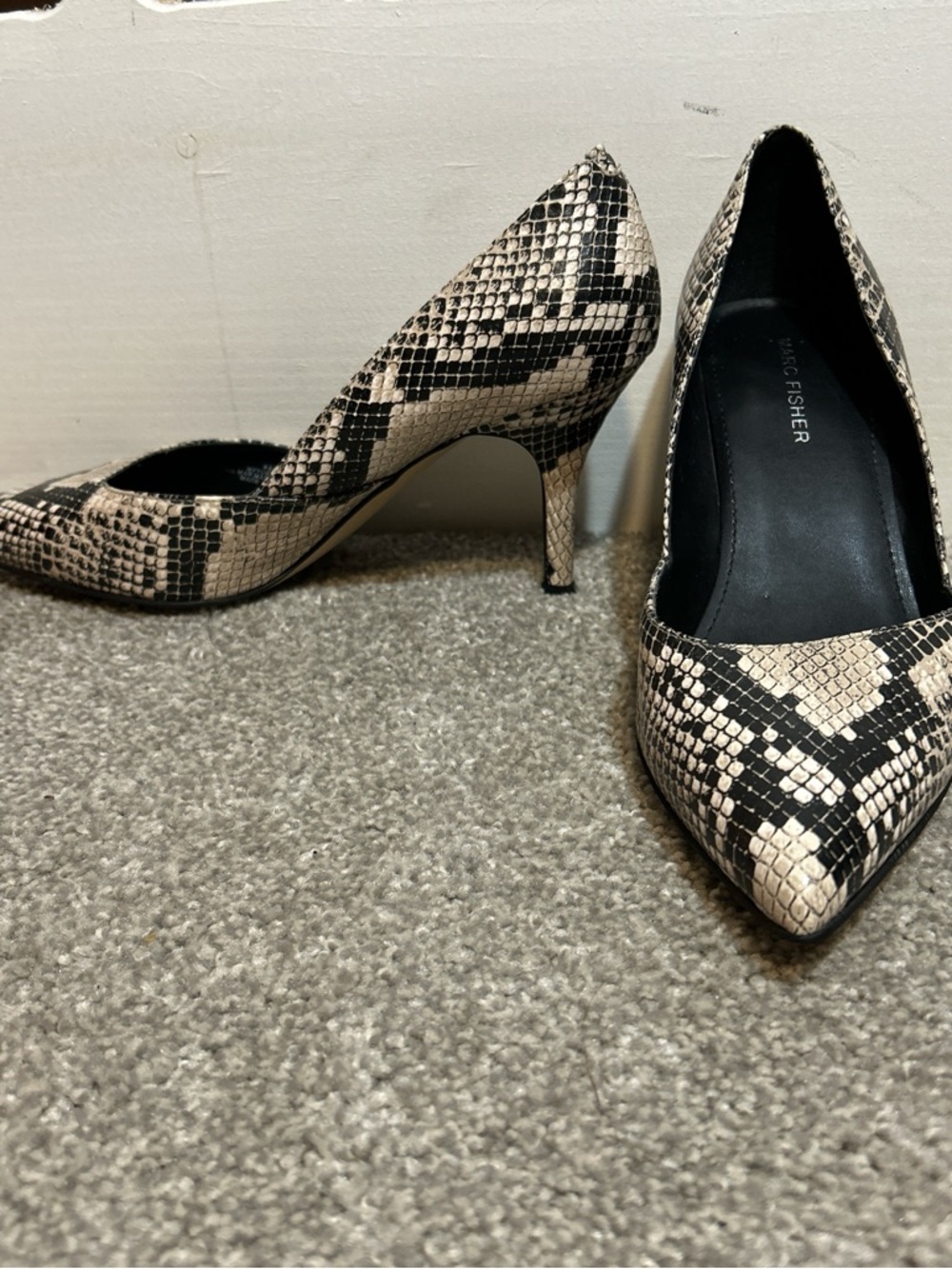 Marc Fisher Black & Cream Snake-Print Pointed Toe Pumps